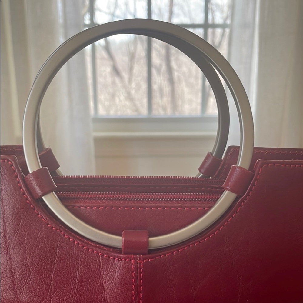 Source Unknown Red Shoulder Silver Matted Round F… - image 3